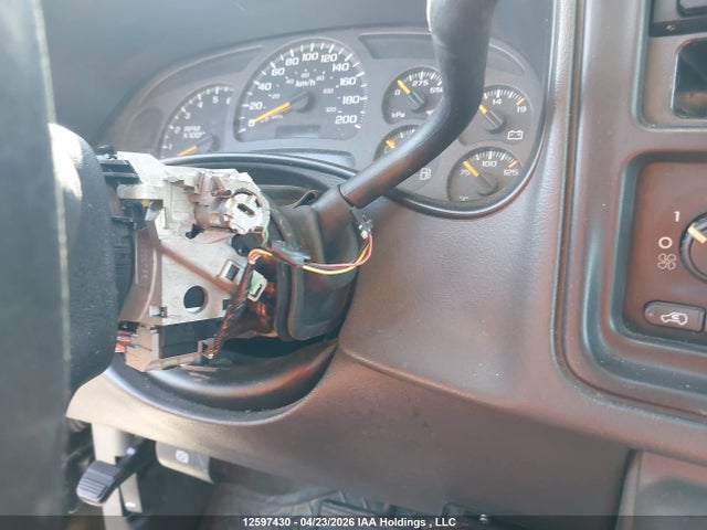 12597430 :رقم المزاد ، 2GTEC19V731351868 vin ، 2003 Gmc New Sierra C1500 مزاد بيع