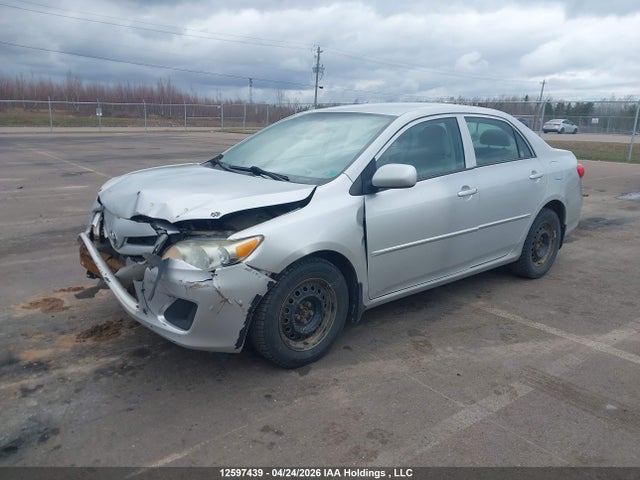 12597439 :رقم المزاد ، 2T1BU4EE8DC052948 vin ، 2013 Toyota Corolla Ce مزاد بيع
