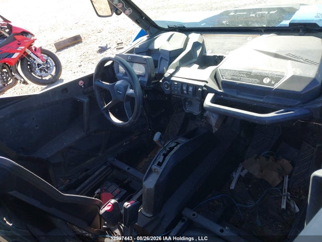 Can-Am Commander Xt 700 2023 3JBAKAJ47PE001690 Image 5