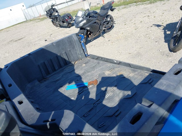 Can-Am Commander Xt 700 2023 3JBAKAJ47PE001690 Image 8