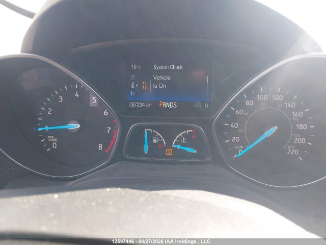 1FMCU9J99JUB17763 Ford Escape Titanium