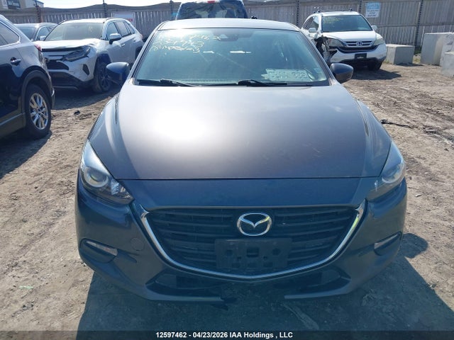 12597462 :رقم المزاد ، 3MZBN1L7XJM234943 vin ، 2018 Mazda Mazda3 50th Anniversary Edition/gs مزاد بيع
