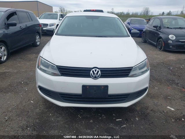 12597466 :رقم المزاد ، 3VW2K7AJ7DM440915 vin ، 2013 Volkswagen Jetta 2.0l Trendline/2.0l Trendline+ مزاد بيع