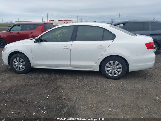 12597466 :رقم المزاد ، 3VW2K7AJ7DM440915 vin ، 2013 Volkswagen Jetta 2.0l Trendline/2.0l Trendline+ مزاد بيع