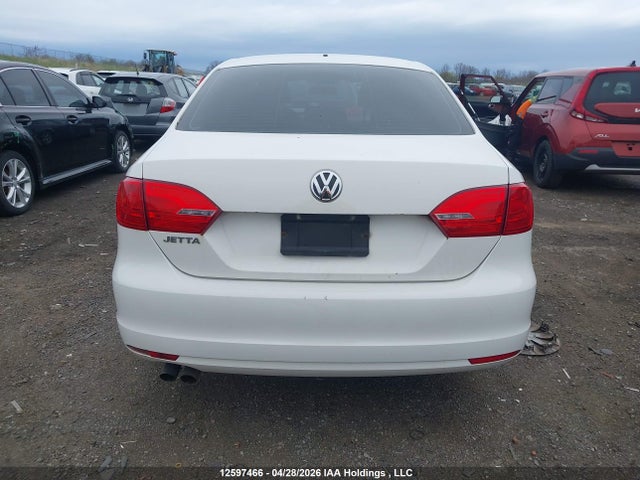 12597466 :رقم المزاد ، 3VW2K7AJ7DM440915 vin ، 2013 Volkswagen Jetta 2.0l Trendline/2.0l Trendline+ مزاد بيع