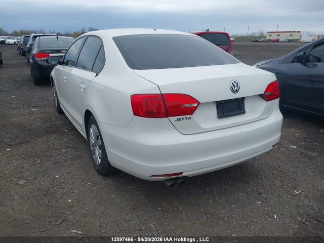 12597466 :رقم المزاد ، 3VW2K7AJ7DM440915 vin ، 2013 Volkswagen Jetta 2.0l Trendline/2.0l Trendline+ مزاد بيع