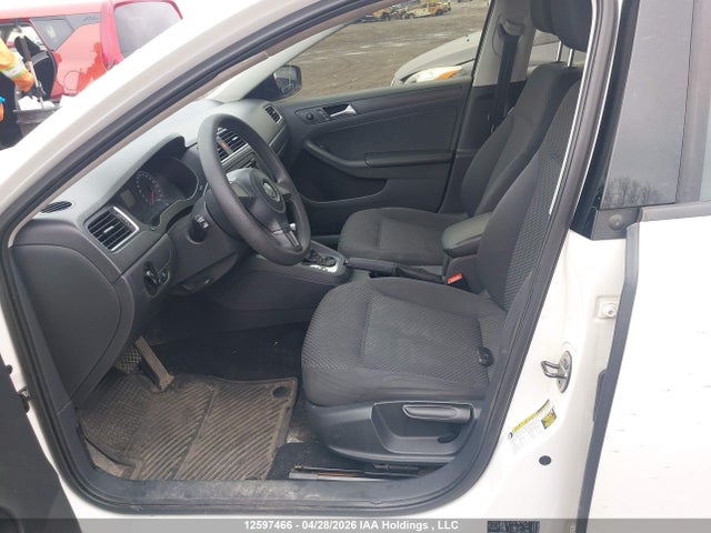 12597466 :رقم المزاد ، 3VW2K7AJ7DM440915 vin ، 2013 Volkswagen Jetta 2.0l Trendline/2.0l Trendline+ مزاد بيع
