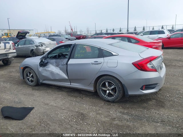 Продажа на аукционе авто 2016 Honda Civic Lx, vin: 2HGFC2F55GH009994, номер лота: 12597472