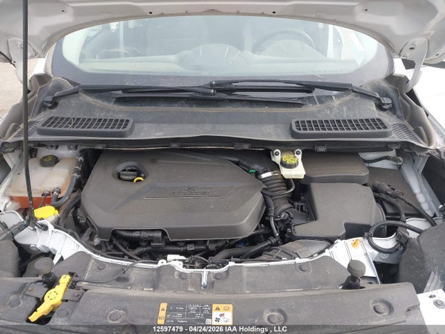 1FMCU9GX3EUA79717 Ford ESCAPE SE