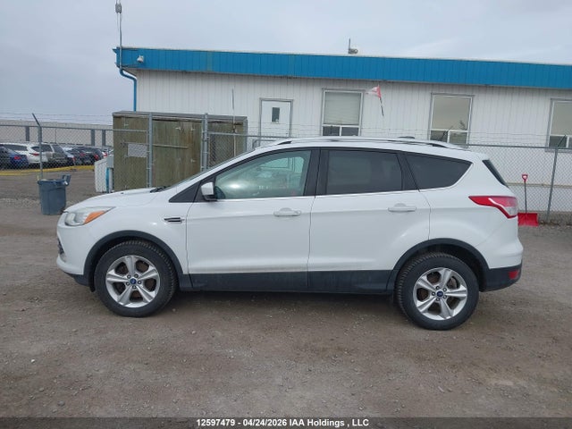 1FMCU9GX3EUA79717 Ford ESCAPE SE