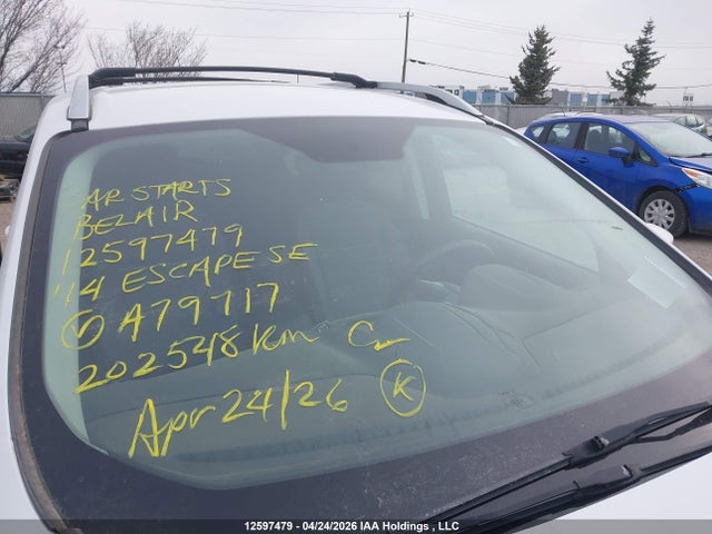 1FMCU9GX3EUA79717 Ford ESCAPE SE