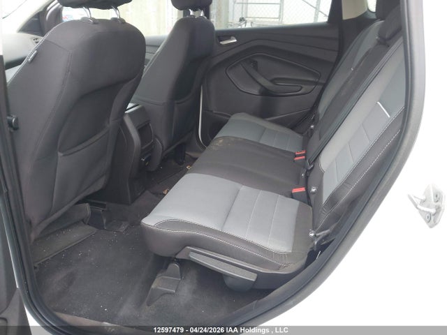 1FMCU9GX3EUA79717 Ford ESCAPE SE