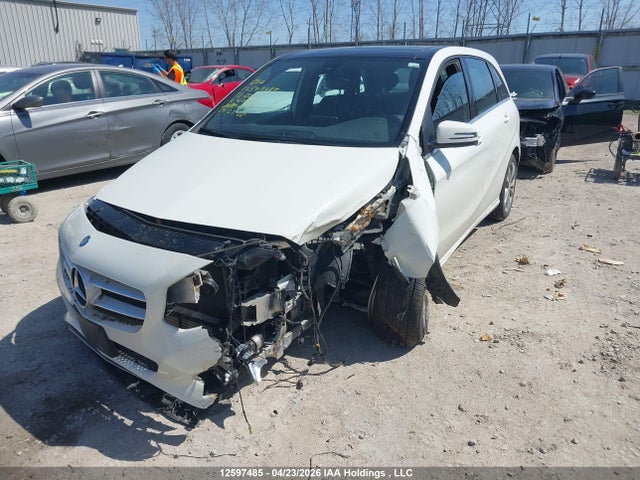 WDDMH4EBXGJ410939 Mercedes-Benz B250