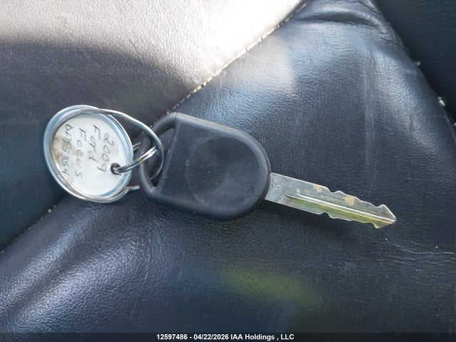 12597486 :رقم المزاد ، 1FAHP37N39W226213 vin ، 2009 Ford Focus مزاد بيع