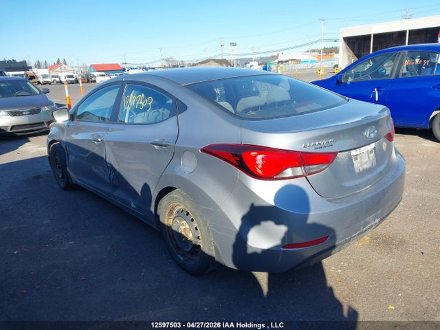 5NPDH4AE5FH628627 Hyundai Elantra L