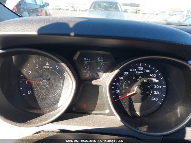 5NPDH4AE5FH628627 Hyundai Elantra L