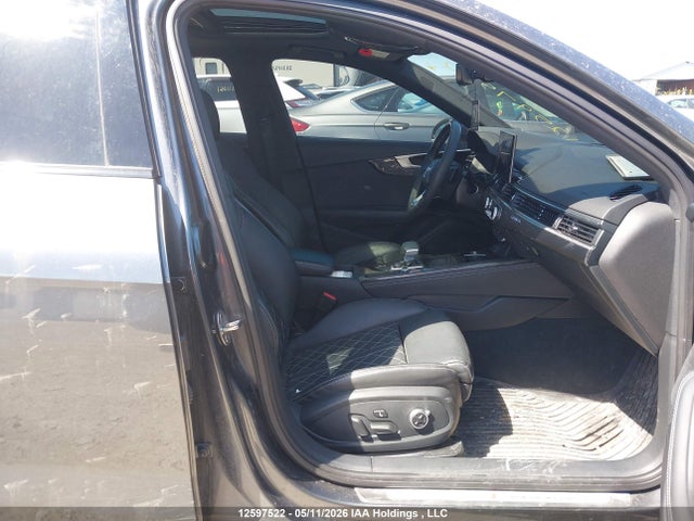 WAUC4AF45RA028298 Audi S4 Prestige