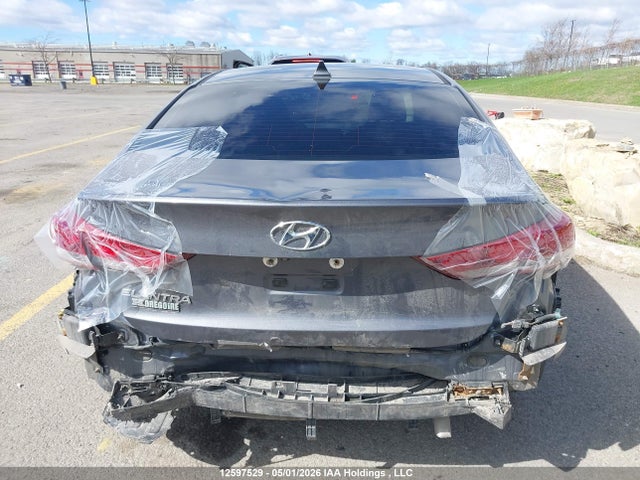 Продажа на аукционе авто 2018 Hyundai Elantra, vin: KMHD84LFXJU639770, номер лота: 12597529
