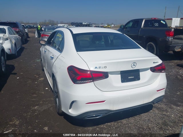 Продажа на аукционе авто 2022 Mercedes-benz A 220 4matic, vin: W1K3G4FB9NJ327254, номер лота: 12597554