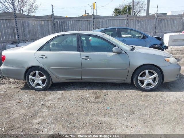 12597567 :رقم المزاد ، 4T1BE32K86U695822 vin ، 2006 Toyota Camry Le/xle/se مزاد بيع