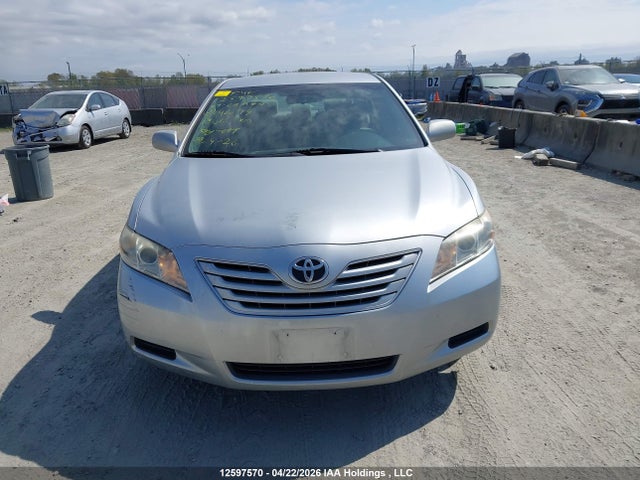 2007 Toyota Camry Ce/le/xle/se მანქანა იყიდება აუქციონზე, vin: 4T1BE46KX7U146074, აუქციონის ნომერი: 12597570