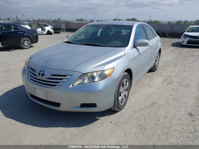 2007 Toyota Camry Ce/le/xle/se მანქანა იყიდება აუქციონზე, vin: 4T1BE46KX7U146074, აუქციონის ნომერი: 12597570