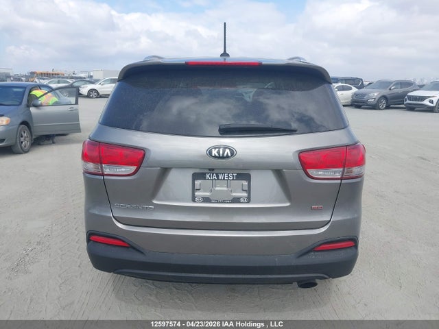 5XYPG4A32JG370971 KIA Sorento Lx/l