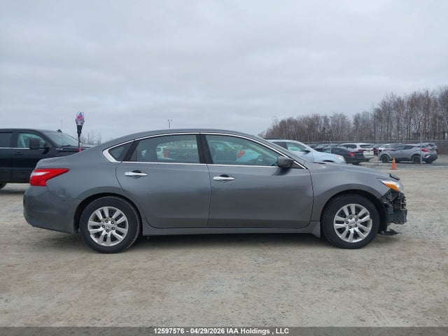 12597576 :رقم المزاد ، 1N4AL3AP7GN351659 vin ، 2016 Nissan Altima 2.5/2.5 S/2.5 Sl Tech/2.5 Sr/2.5 Sv مزاد بيع