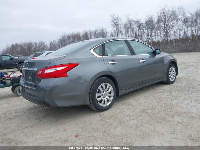 12597576 :رقم المزاد ، 1N4AL3AP7GN351659 vin ، 2016 Nissan Altima 2.5/2.5 S/2.5 Sl Tech/2.5 Sr/2.5 Sv مزاد بيع