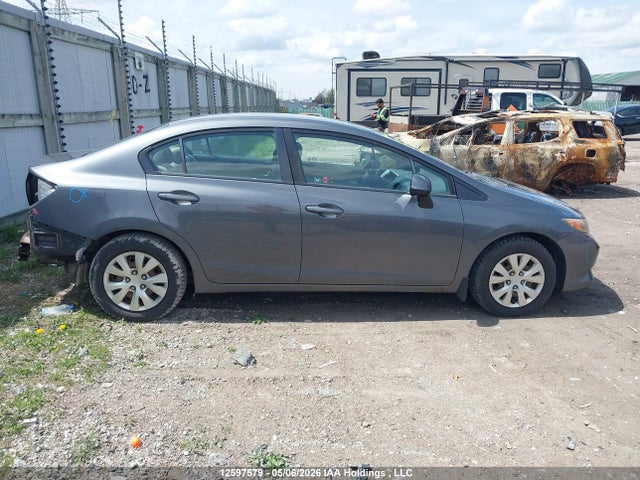 Продаж на аукціоні авто 2012 Honda Civic Lx, vin: 2HGFB2F46CH107386, номер лоту: 12597579