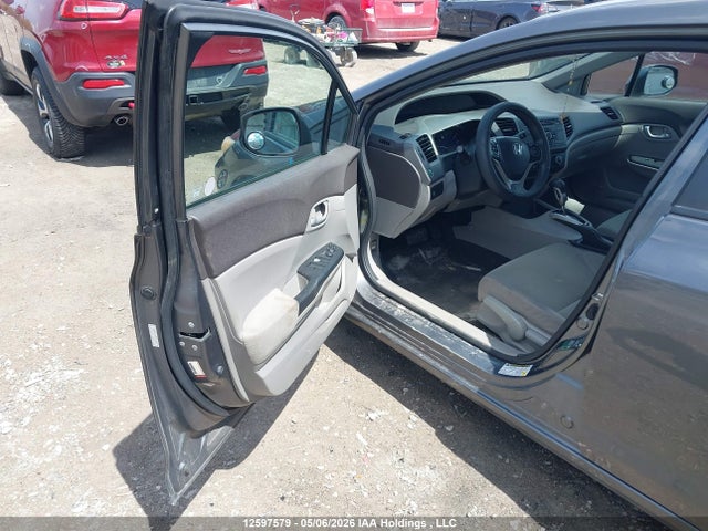 Продаж на аукціоні авто 2012 Honda Civic Lx, vin: 2HGFB2F46CH107386, номер лоту: 12597579