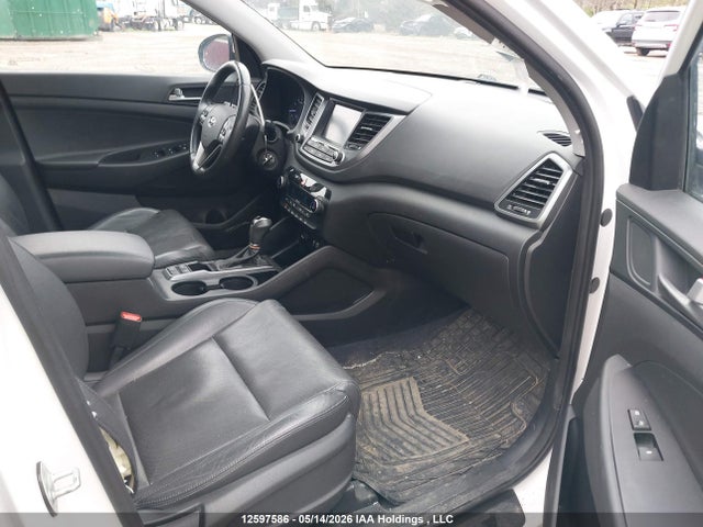 Продаж на аукціоні авто 2018 Hyundai Tucson Se 2.0l, vin: KM8J3CA48JU634113, номер лоту: 12597586