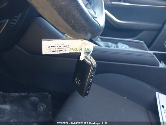 Aukcja sprzedaży 2021 Mazda Mazda3 Gx, vin: JM1BPAB72M1333708, numer aukcji: 12597624