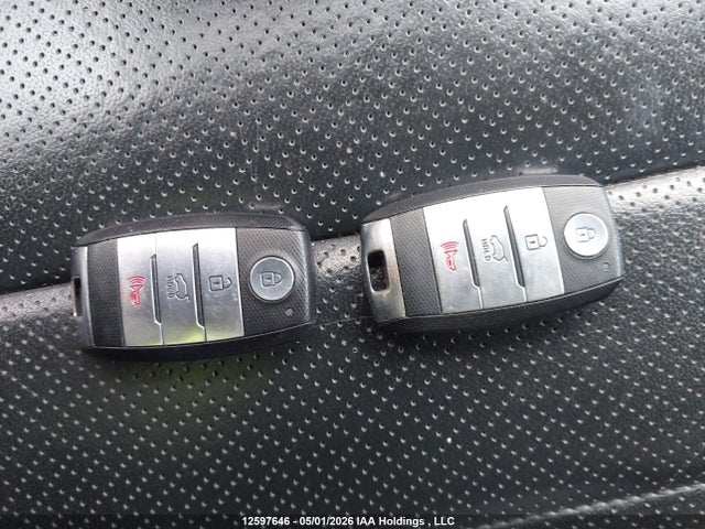 5XYPHDA57HG305476 KIA SORENTO EX
