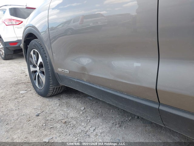 5XYPHDA57HG305476 KIA SORENTO EX