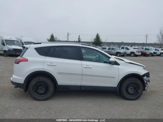 2017 Toyota Rav4 Xle მანქანა იყიდება აუქციონზე, vin: 2T3RFREV7HW692778, აუქციონის ნომერი: 12597653