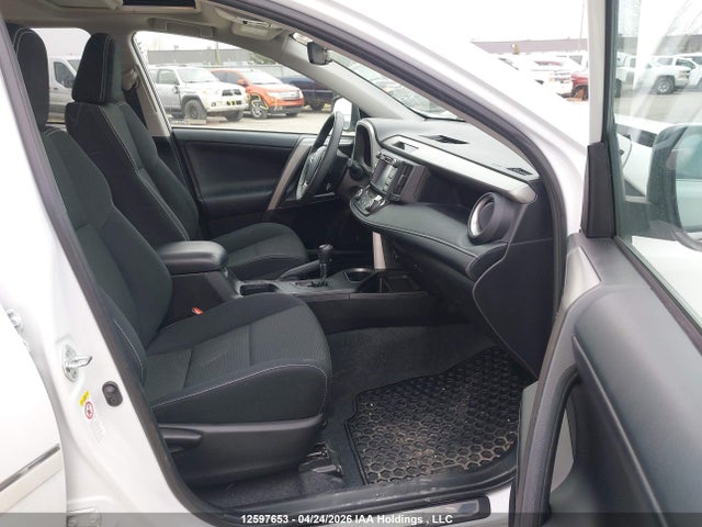 2017 Toyota Rav4 Xle მანქანა იყიდება აუქციონზე, vin: 2T3RFREV7HW692778, აუქციონის ნომერი: 12597653