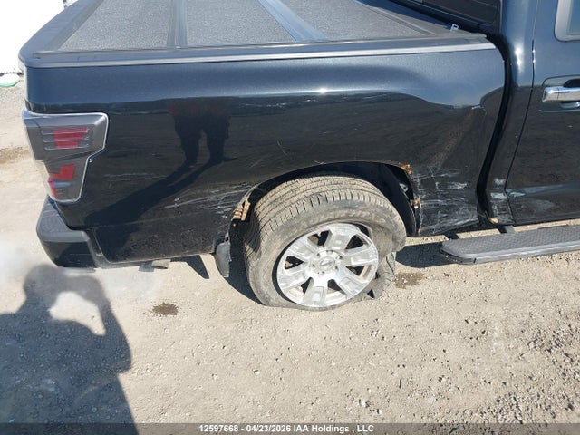 1N6AA1E52HN503150 Nissan Titan Sv/sl/pro-4x/plat Res