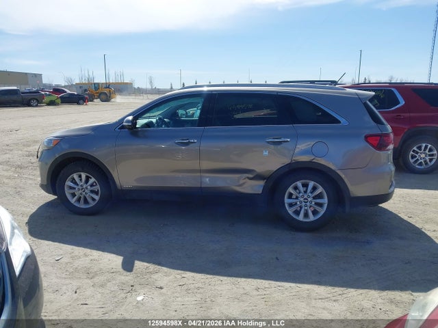 5XYPGDA37KG557804 KIA Sorento 2.4l Lx