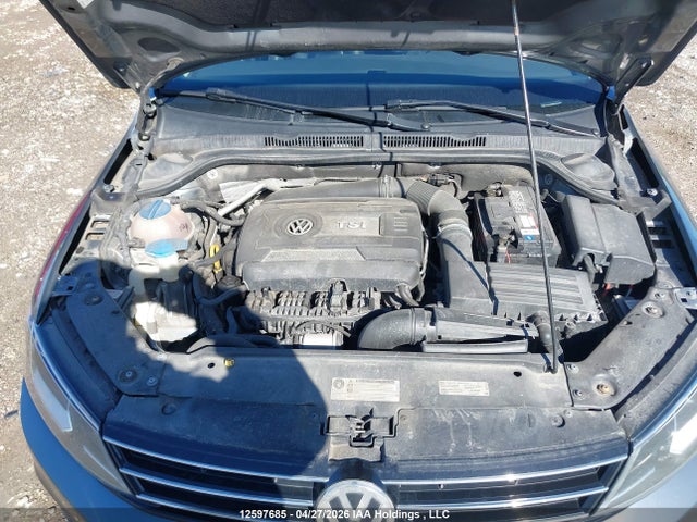 2017 Volkswagen Jetta Sel/sel Premium მანქანა იყიდება აუქციონზე, vin: 3VWL17AJ5HM265433, აუქციონის ნომერი: 12597685