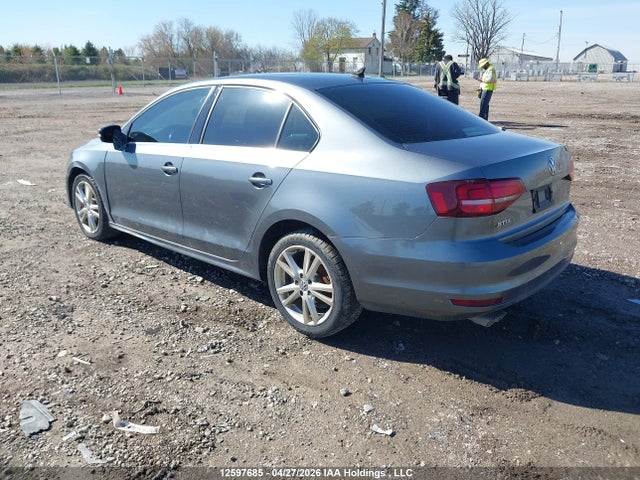 2017 Volkswagen Jetta Sel/sel Premium მანქანა იყიდება აუქციონზე, vin: 3VWL17AJ5HM265433, აუქციონის ნომერი: 12597685