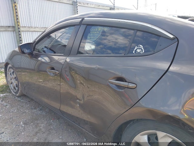 JM1BM1U75F1252002 Mazda 3 SPORT