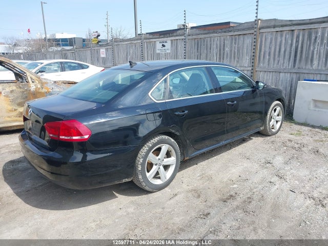 Продажа на аукционе авто 2012 Volkswagen Passat 2.5l Comfortline, vin: 1VWBH7A33CC017569, номер лота: 12597711