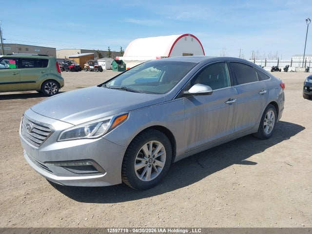 2017 Hyundai Sonata Se მანქანა იყიდება აუქციონზე, vin: 5NPE24AF2HH484522, აუქციონის ნომერი: 12597719