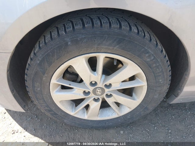 2017 Hyundai Sonata Se მანქანა იყიდება აუქციონზე, vin: 5NPE24AF2HH484522, აუქციონის ნომერი: 12597719