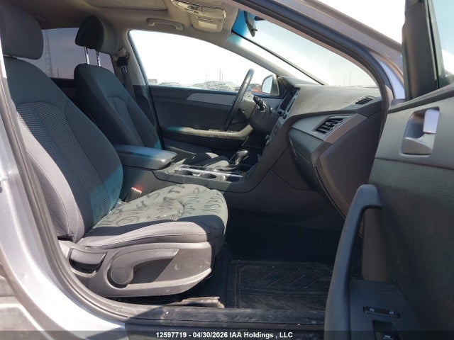 2017 Hyundai Sonata Se მანქანა იყიდება აუქციონზე, vin: 5NPE24AF2HH484522, აუქციონის ნომერი: 12597719