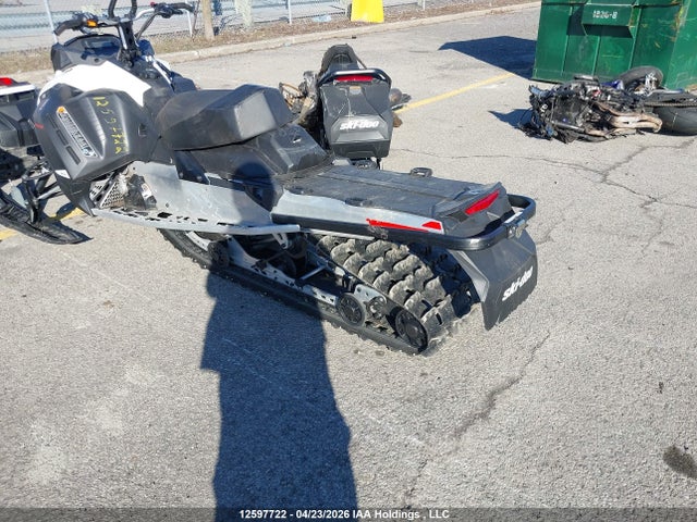 Skidoo Skidoo. 2022 2BPSKCNA7NV000927 Image 3