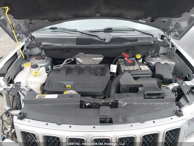 1C4NJDAB3GD769976 Jeep Compass Sport/north