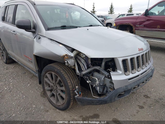 1C4NJDAB3GD769976 Jeep Compass Sport/north