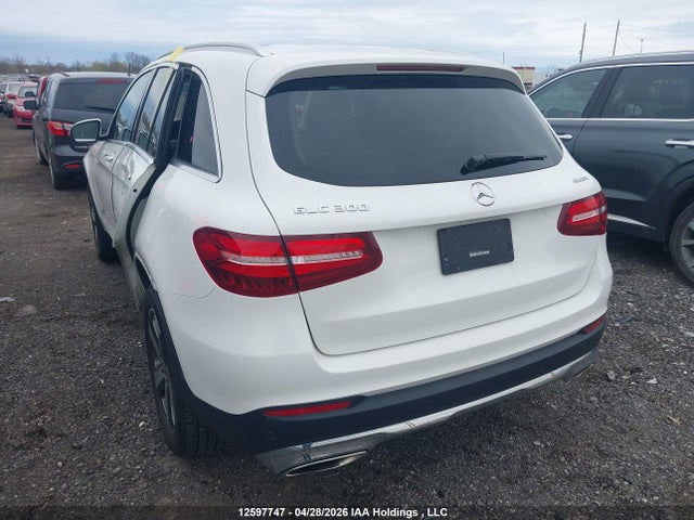 WDC0G4KB6JV064303 Mercedes-Benz Glc 300 4matic